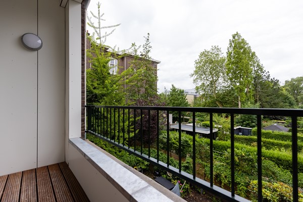Medium property photo - Vredehofweg, 3062 EP Rotterdam